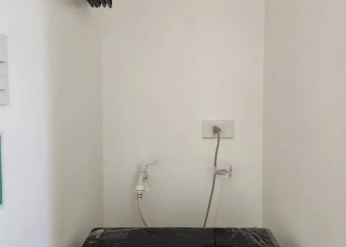 Spacious 1br 5min Walk To Ayalamall Clvlf At The Celandine Apartamento *