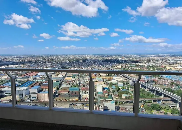 Apartamento Spacious 1br 5min Walk To Ayalamall Clvlf At The Celandine