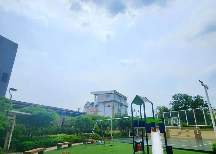 Apartamento Spacious 1br 5min Walk To Ayalamall Clvlf At The Celandine Manila