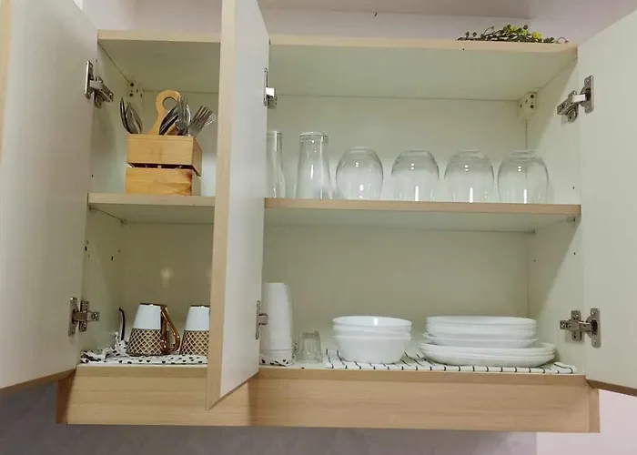 Spacious 1br 5min Walk To Ayalamall Clvlf At The Celandine Apartamento Manila